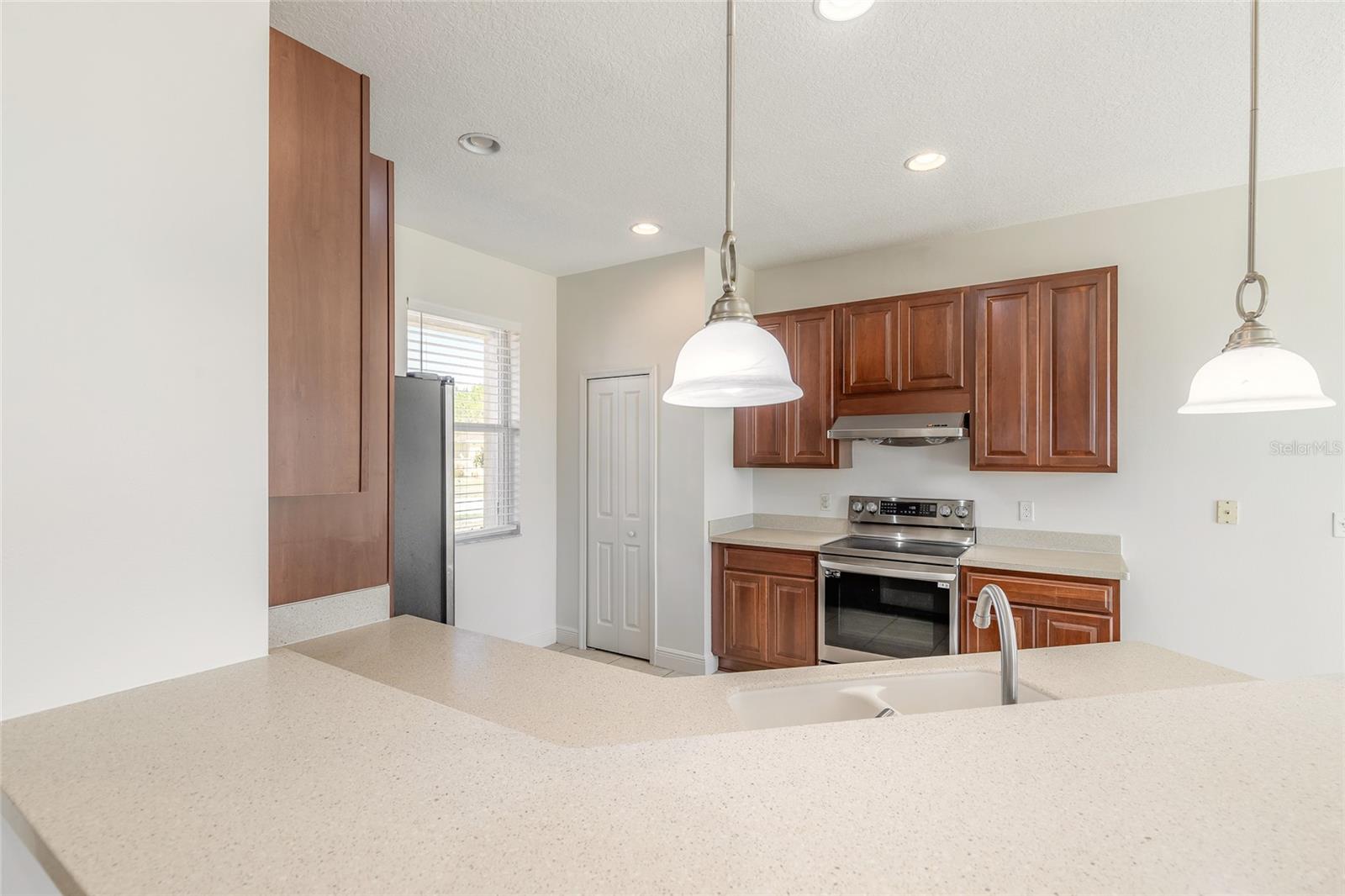 BAYBERRY LAKES - Residential