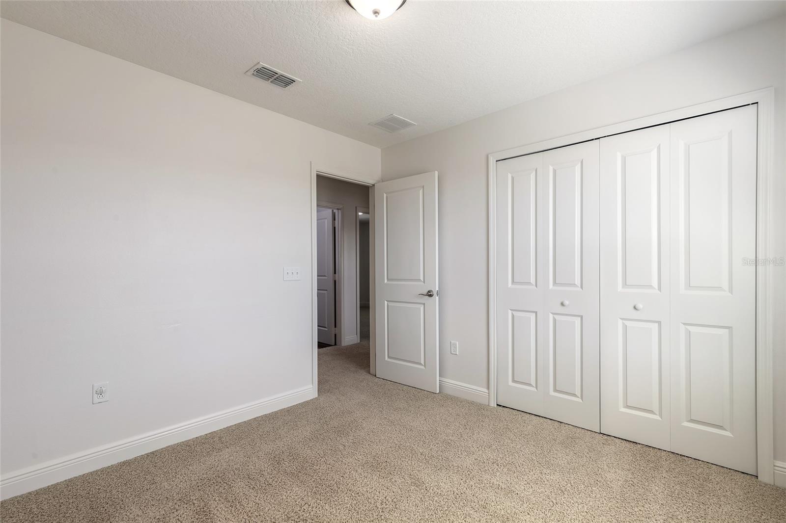 BAYBERRY LAKES - Residential