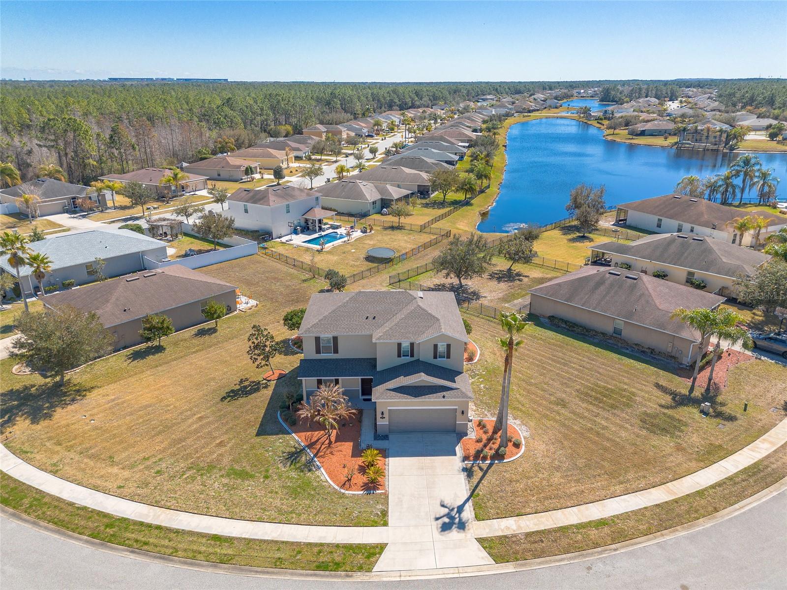 BAYBERRY LAKES - Residential