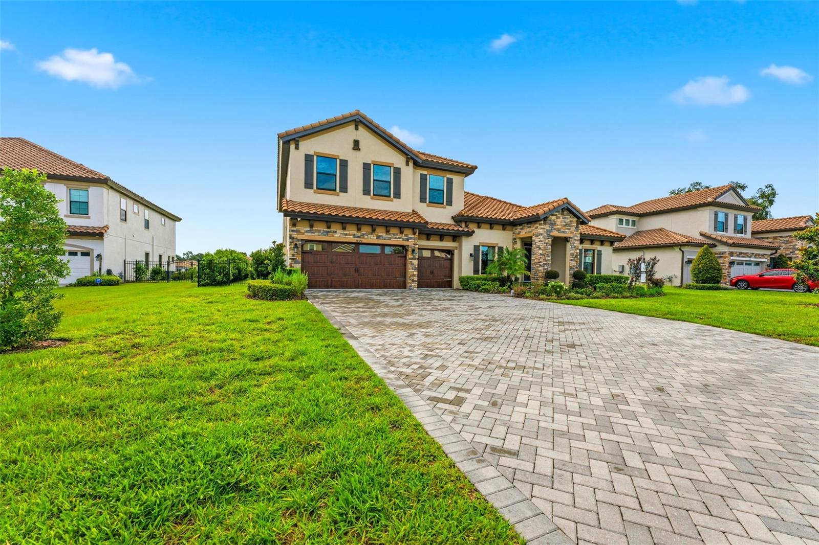 10370 MEADOWRUN DRIVE