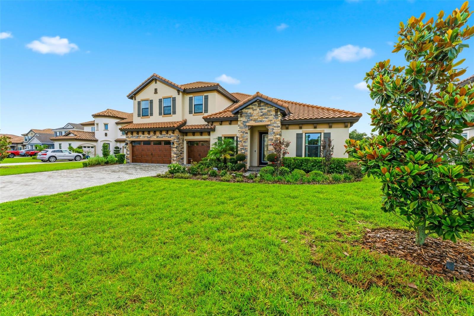 10370 MEADOWRUN DRIVE