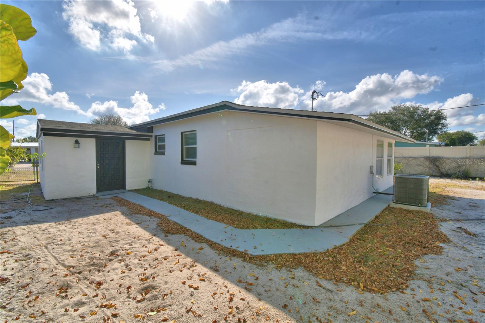 ACREAGE - Residential