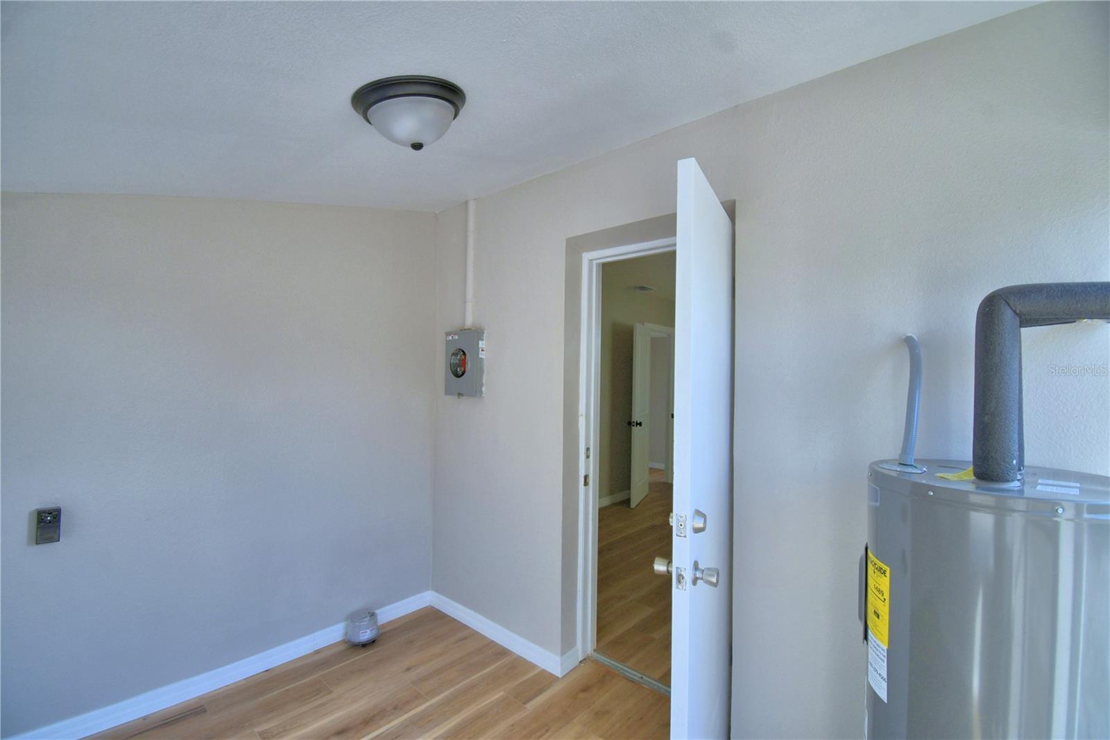 ACREAGE - Residential