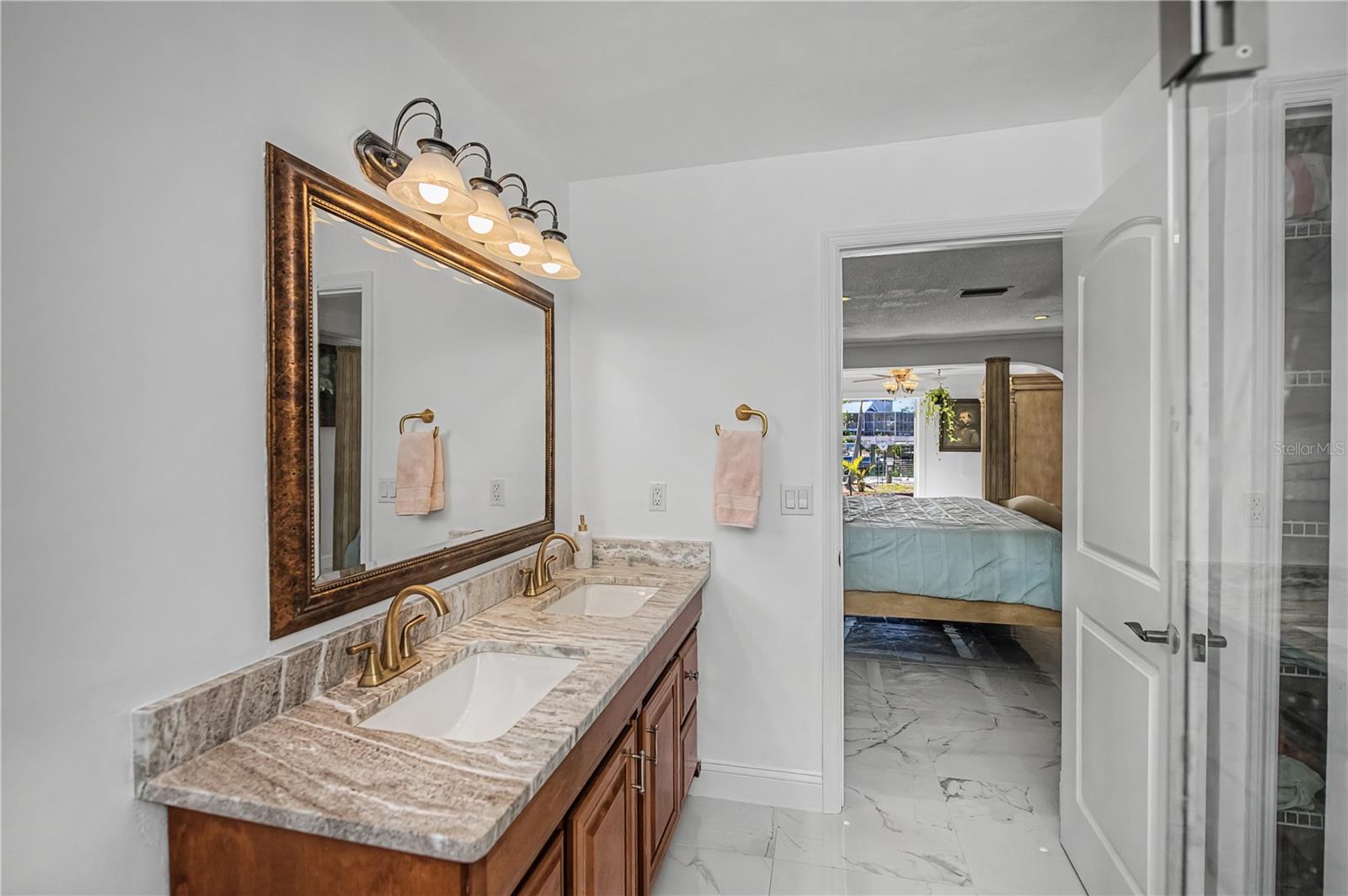 LEMON BAY SUNSET SUB - Residential