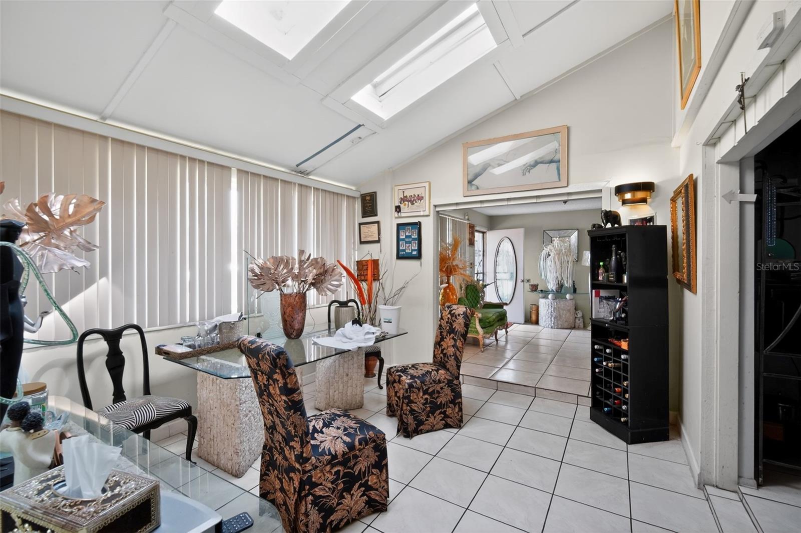 KINGS VILLAGE - Residential