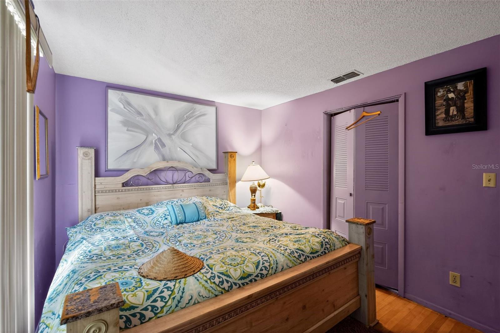 KINGS VILLAGE - Residential