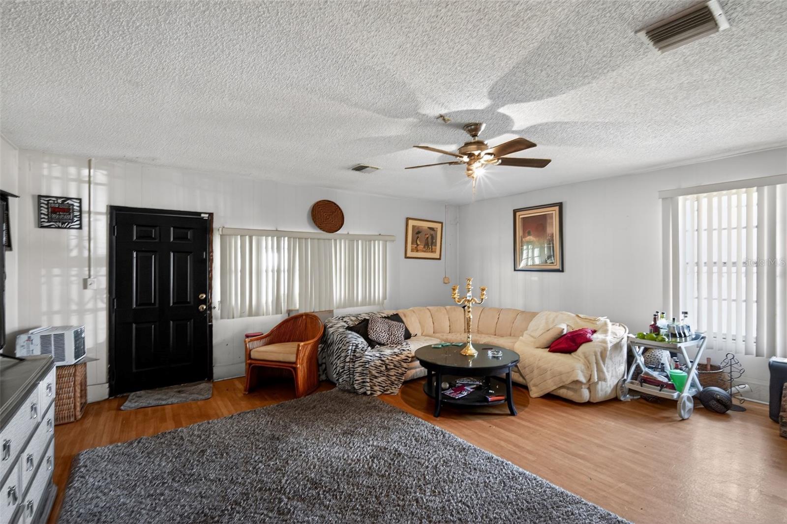 KINGS VILLAGE - Residential