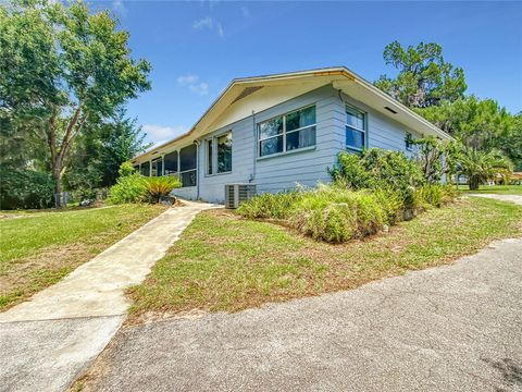 A home in DUNNELLON