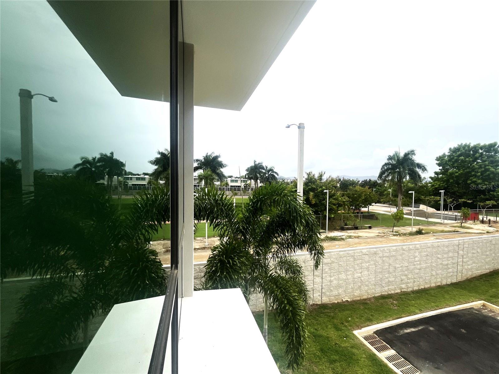 URB. RIVIERA PARKVIEW - Residential