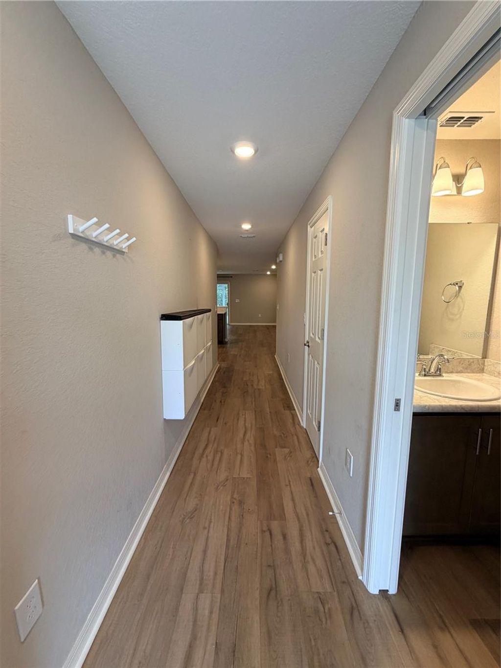 Photo of 2738 Idyll Lakes Circle, Plant City, FL 33566 (MLS # TB8498610)