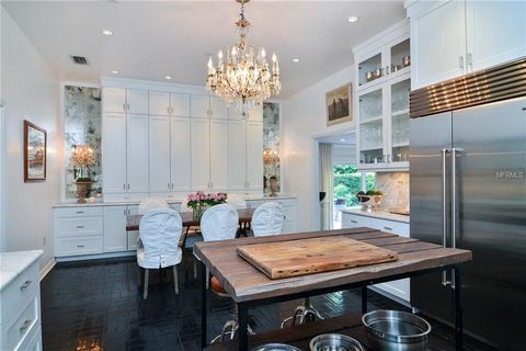 A home in TAMPA