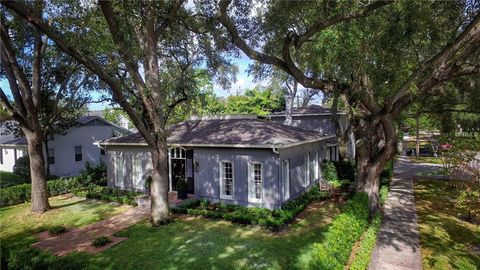 A home in TAMPA