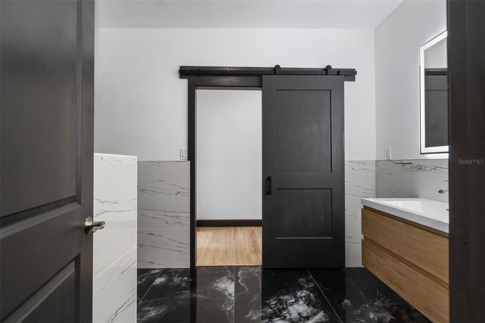 RAINBOW LAKES ESTATE - Residential