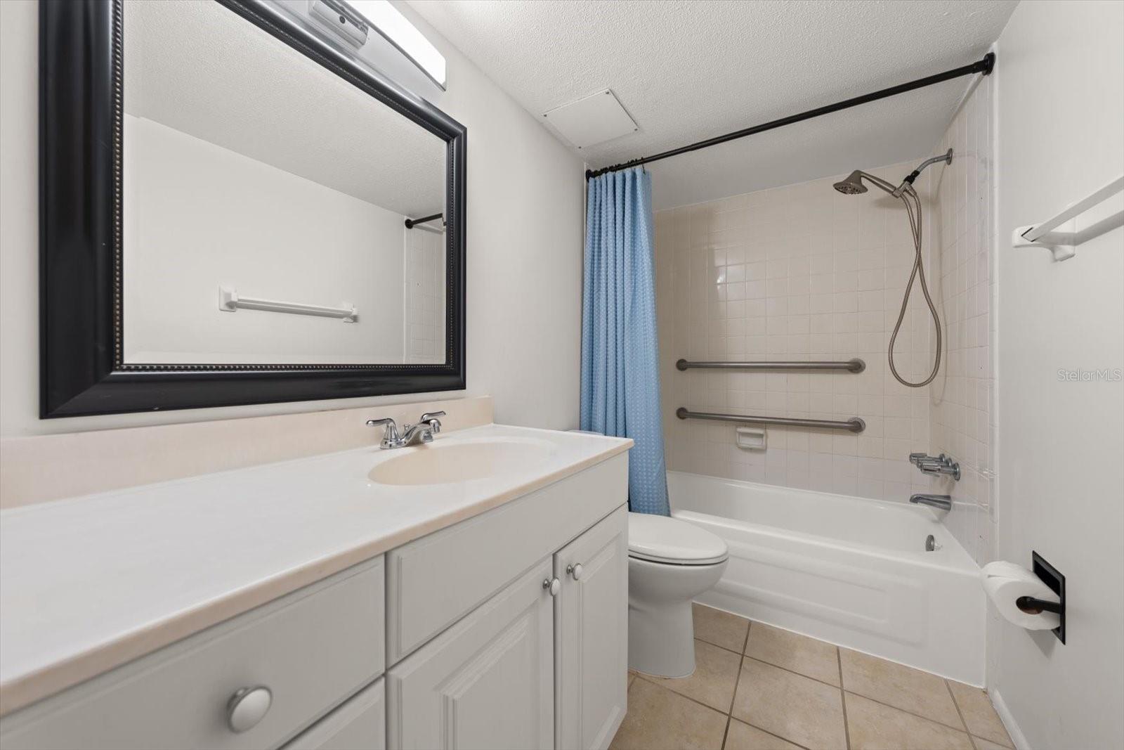 HEATHER LAKE APTS CONDO - Residential