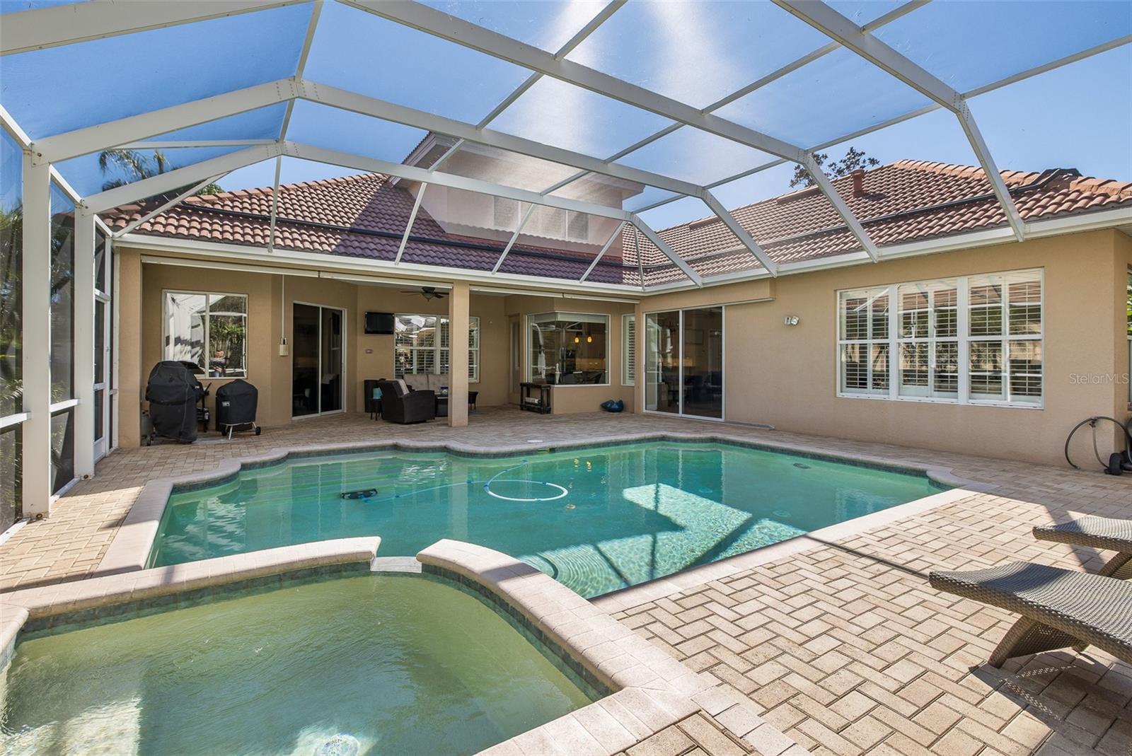 HAWKS LANDING - Residential