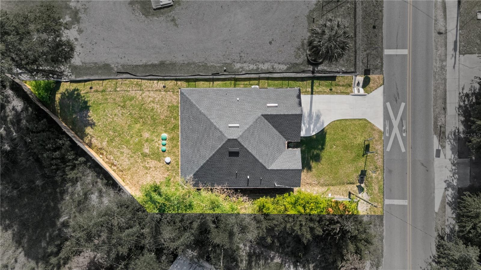 LOCKHARTS SUB - Residential