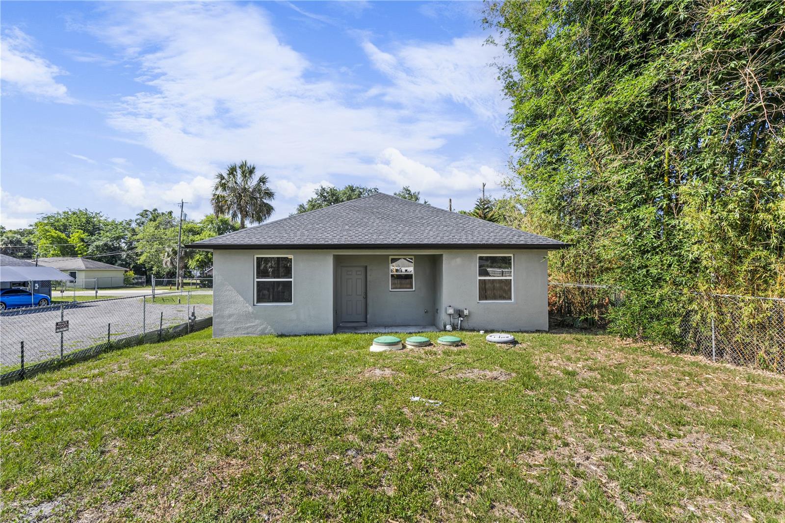 LOCKHARTS SUB - Residential