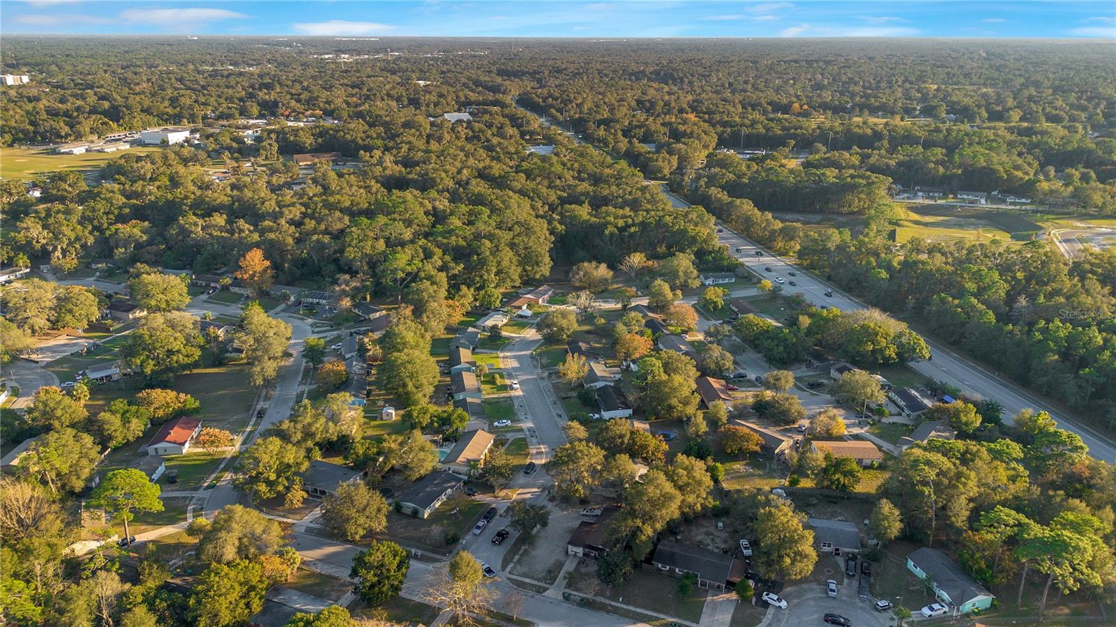 CANDLELIGHT OAKS - Residential
