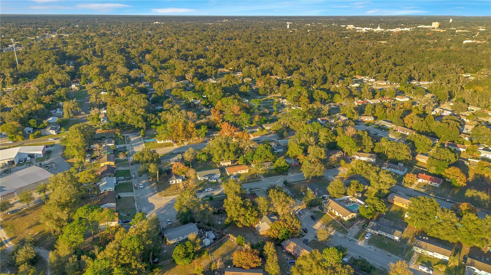 CANDLELIGHT OAKS - Residential