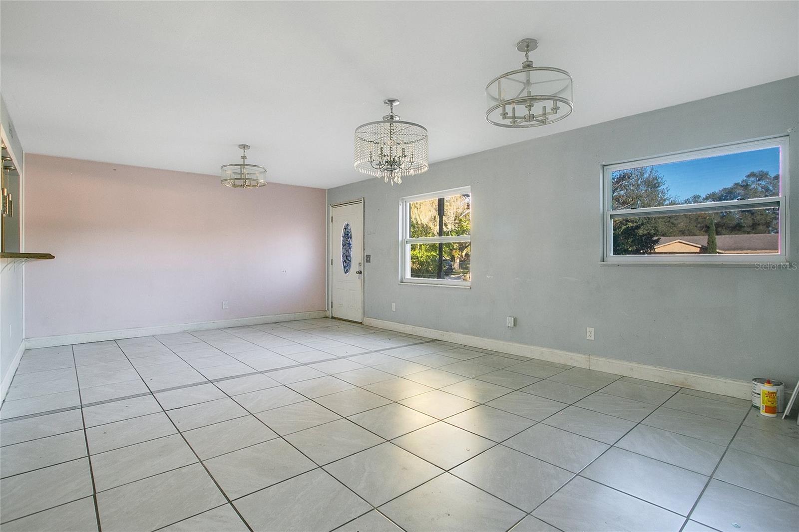 CANDLELIGHT OAKS - Residential