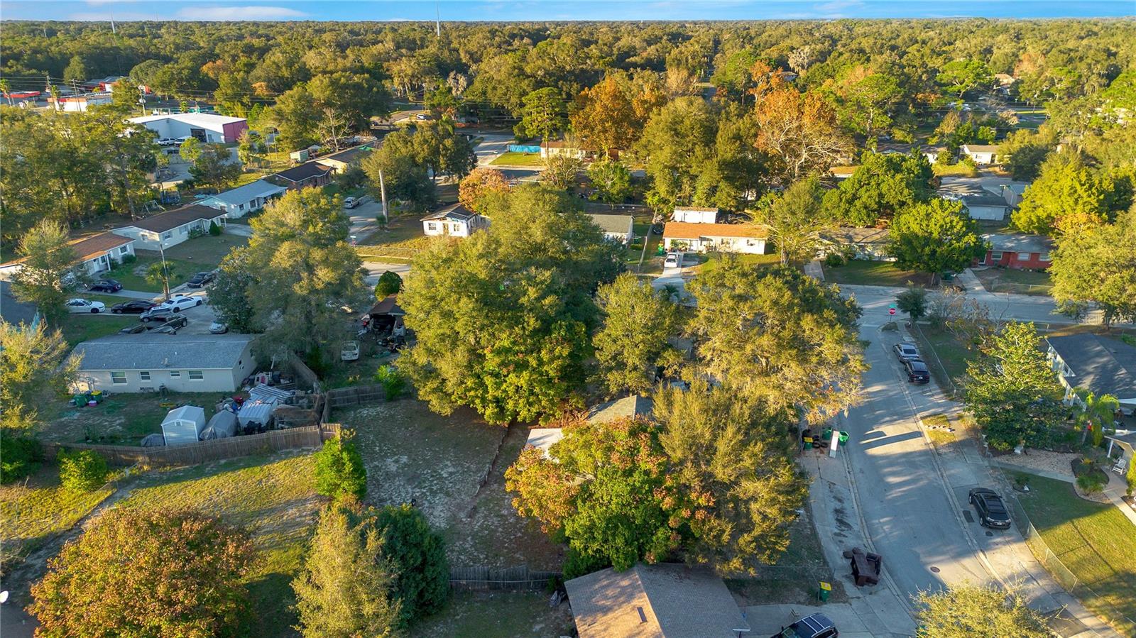 CANDLELIGHT OAKS - Residential