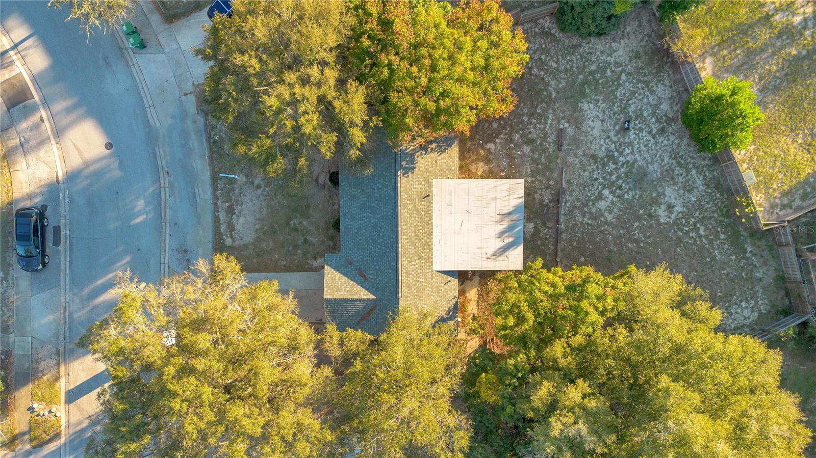 CANDLELIGHT OAKS - Residential