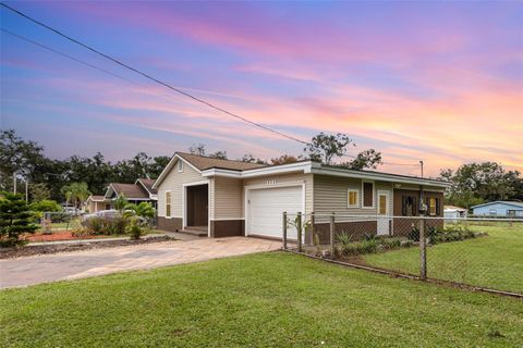 Photo of 932 Augusta Street, Lakeland, FL 33805 (MLS # TB8437287)