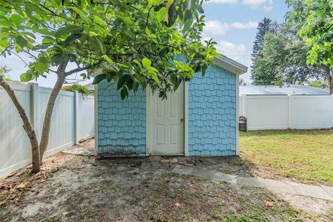 A home in SEFFNER