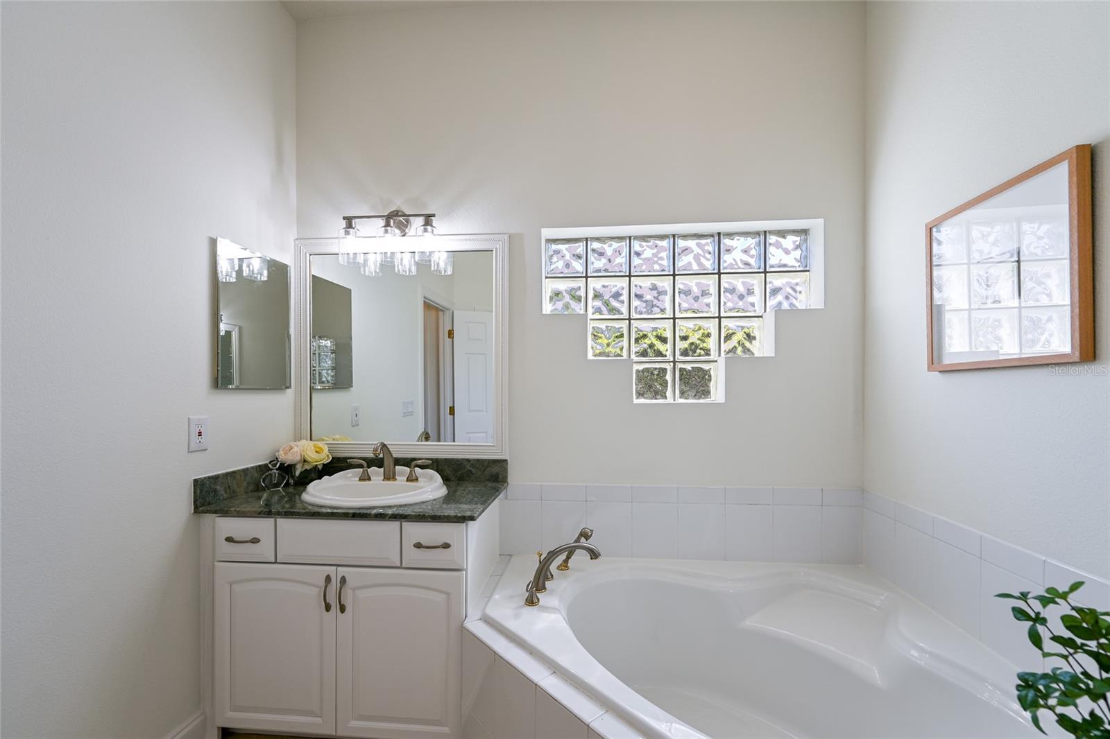 RIVER POINT OF MANATEE - Residential