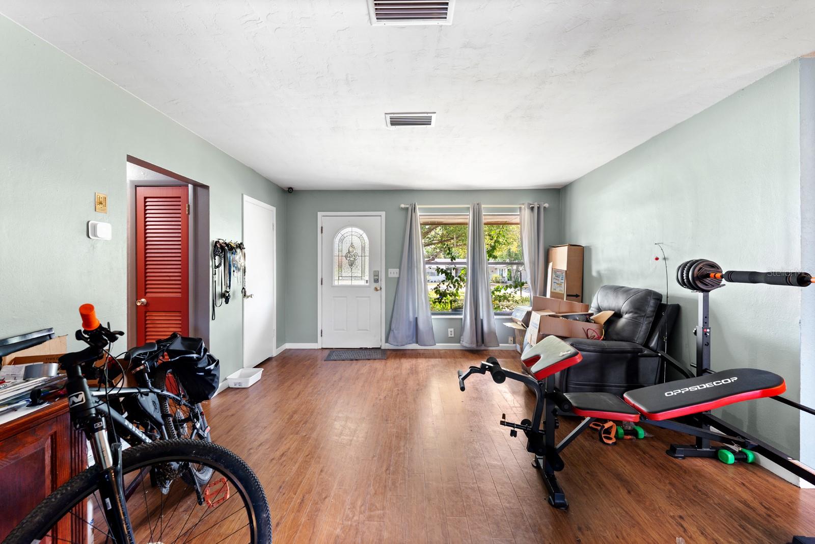 SPRING HILL - Residential
