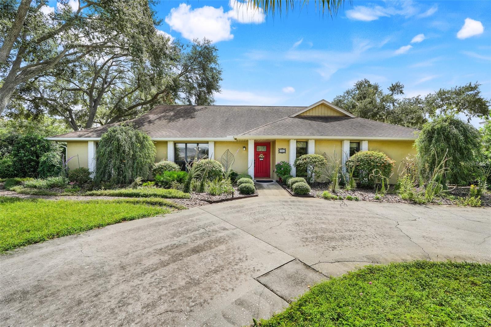 CLERMONT MARGAREE GARDENS SUB - Residential