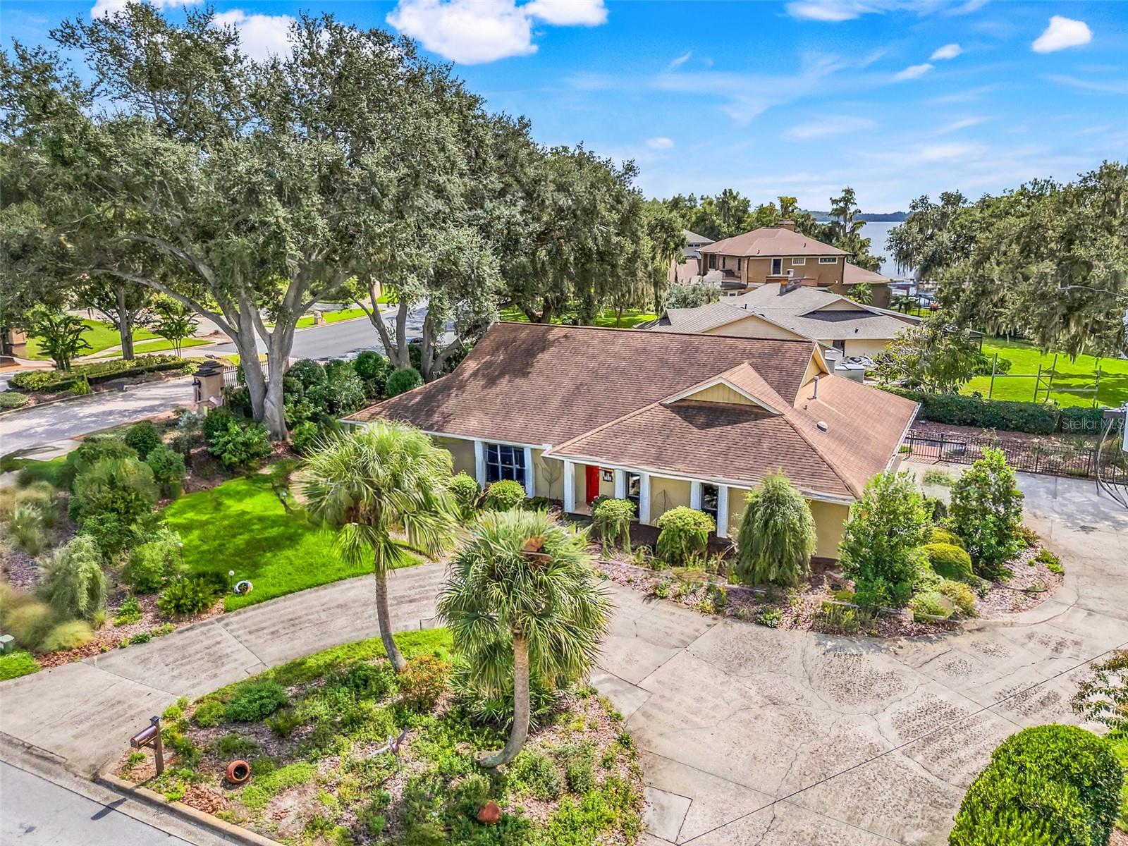 CLERMONT MARGAREE GARDENS SUB - Residential