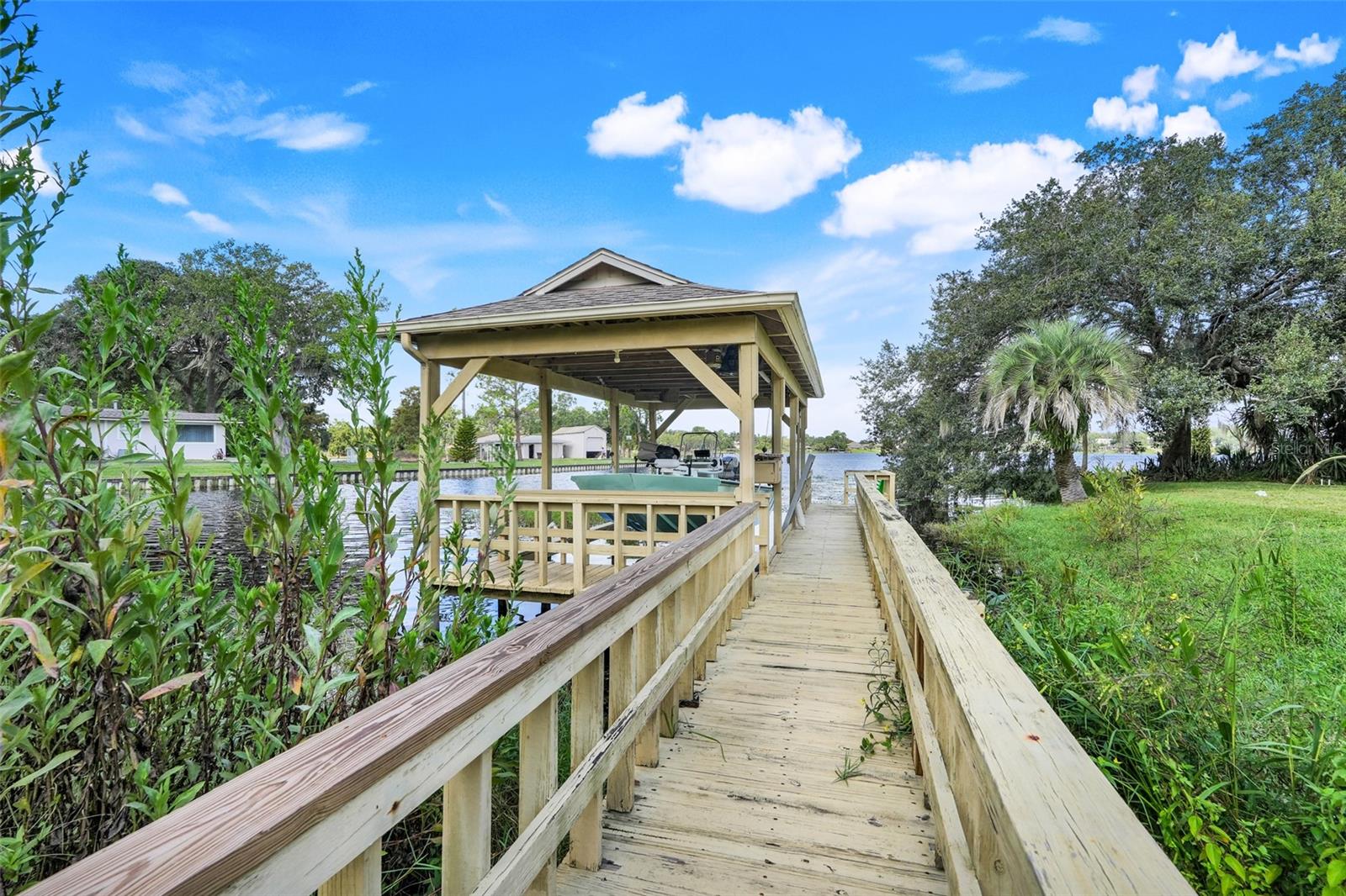 CLERMONT MARGAREE GARDENS SUB - Residential