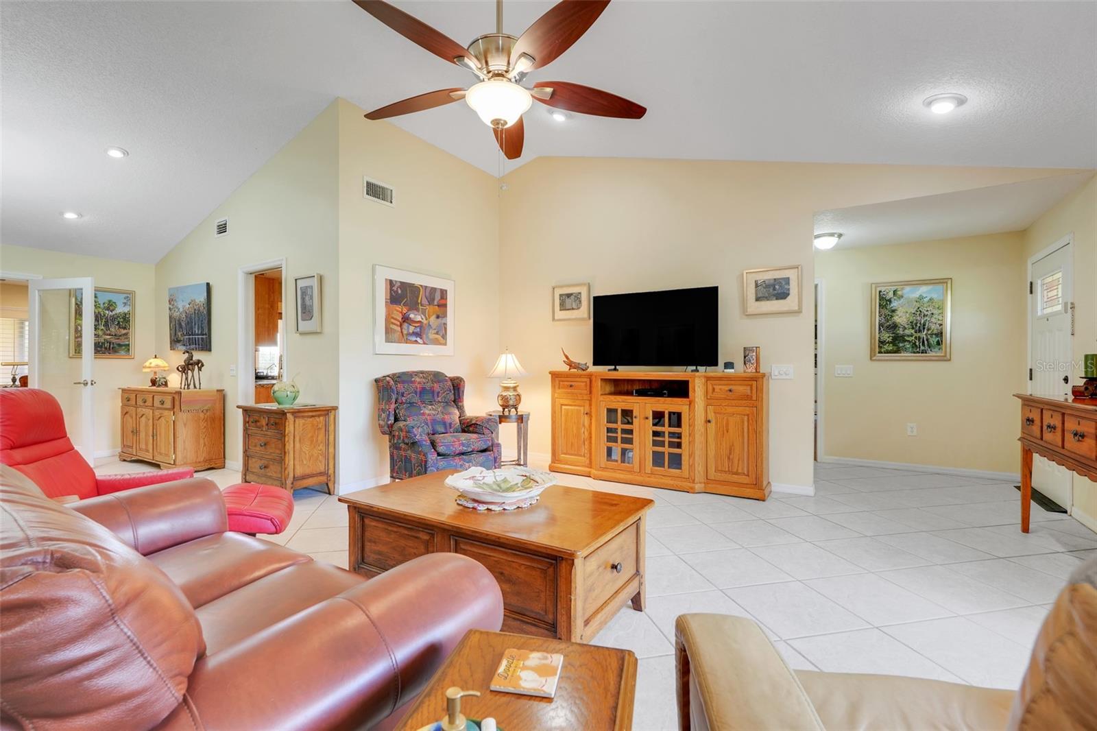 CLERMONT MARGAREE GARDENS SUB - Residential