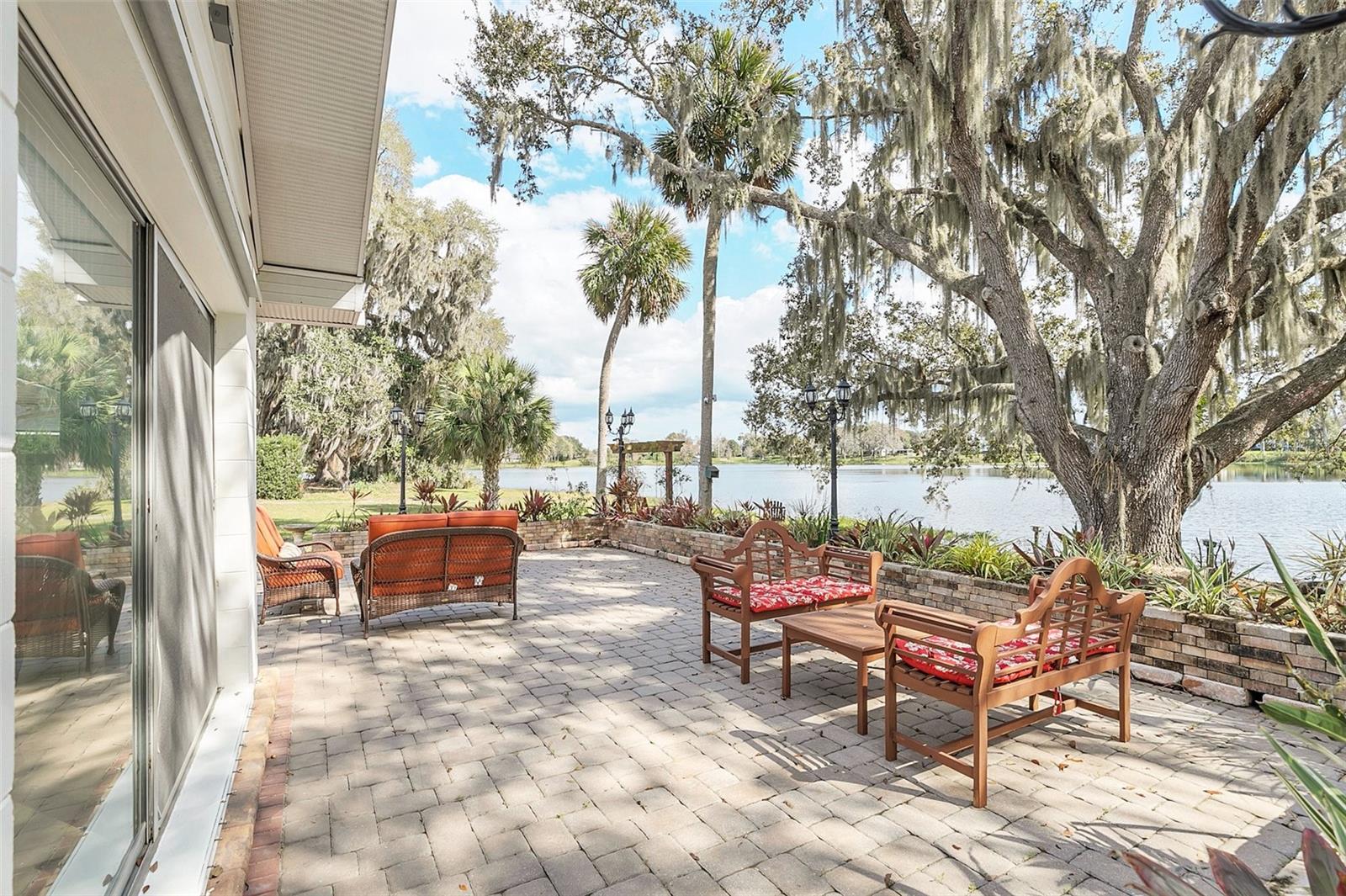 632 TRANQUIL OAKS LANE