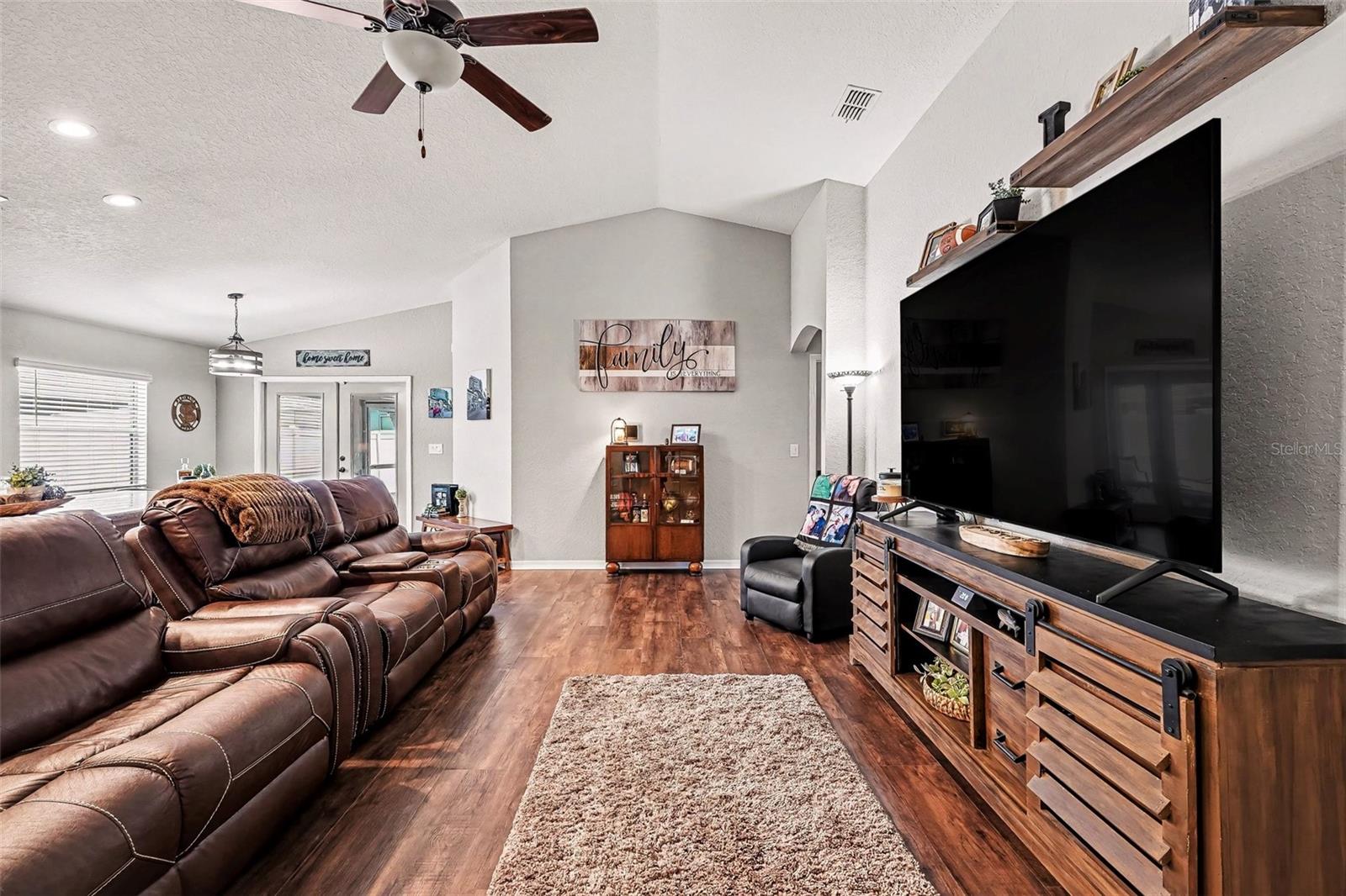 NORMANDY HEIGHTS 3B PB 173 PGSG 48-51 LOT 180 - Residential