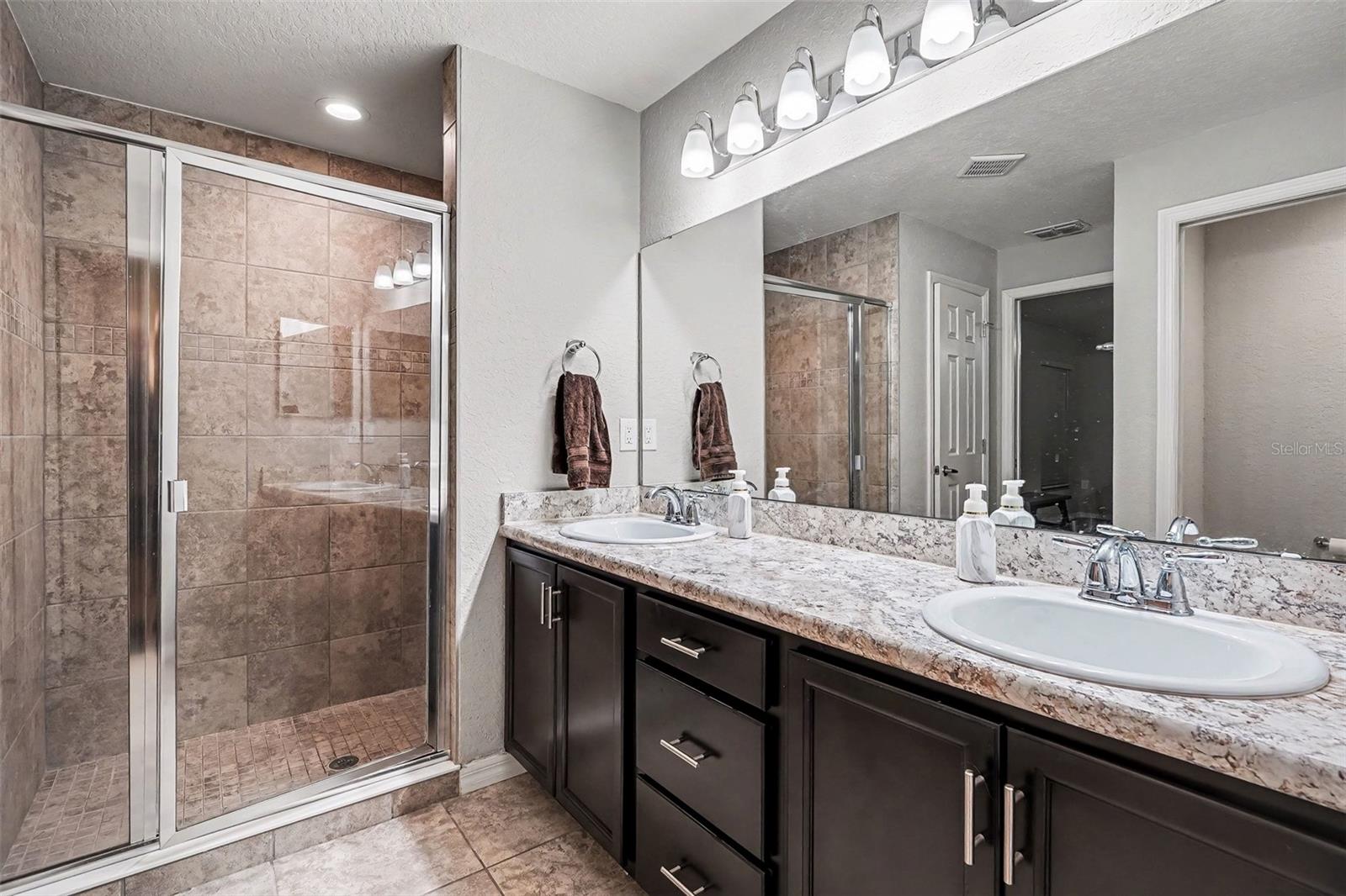 NORMANDY HEIGHTS 3B PB 173 PGSG 48-51 LOT 180 - Residential