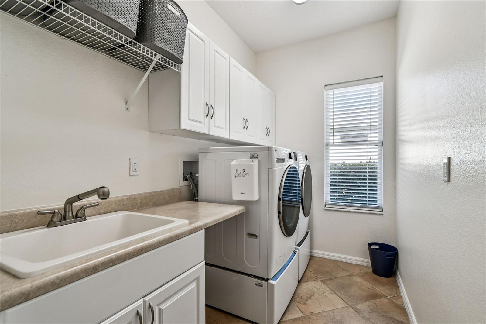 ROBINWOOD AT LANSBROOK - Residential