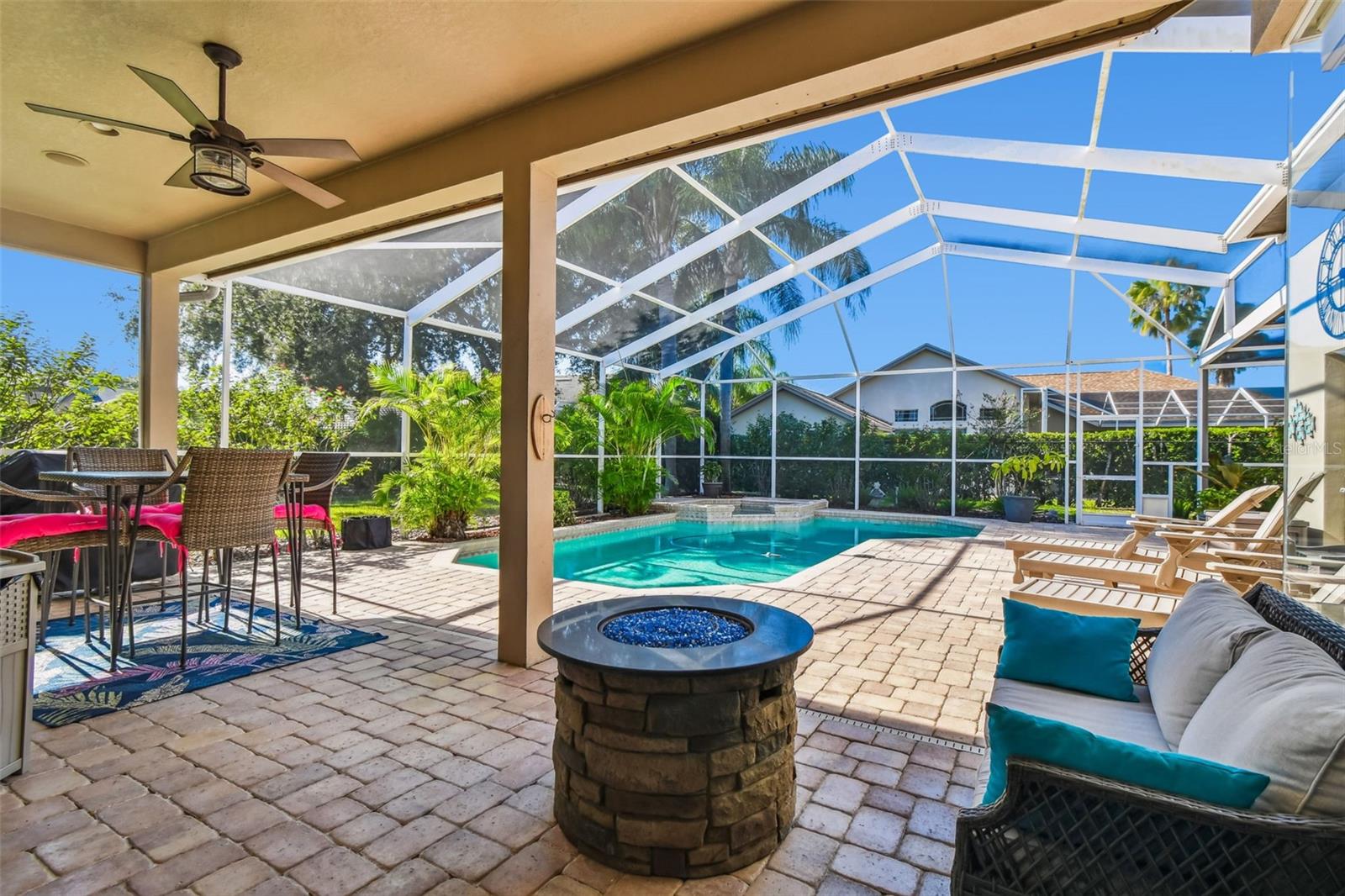 ROBINWOOD AT LANSBROOK - Residential