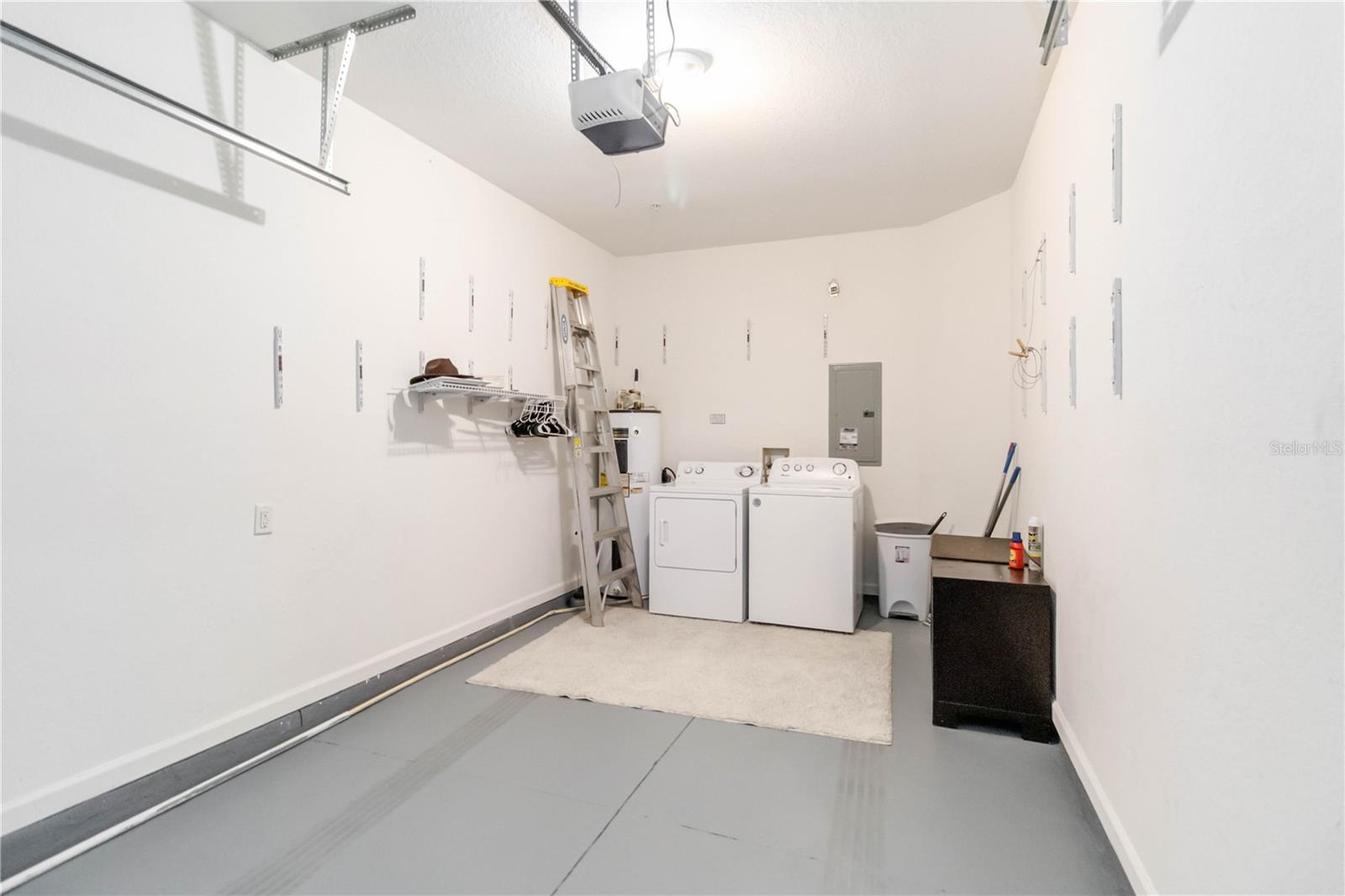 VISTA CAY AT HARBOR SQUARE CONDO PH 4 - Residential Lease