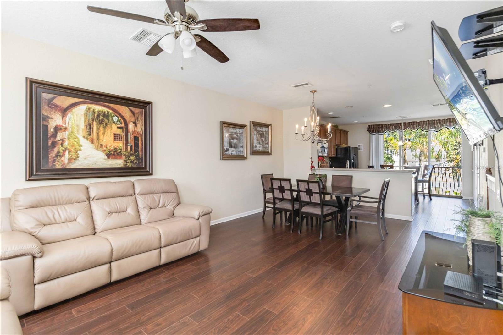 VISTA CAY AT HARBOR SQUARE CONDO PH 4 - Residential Lease