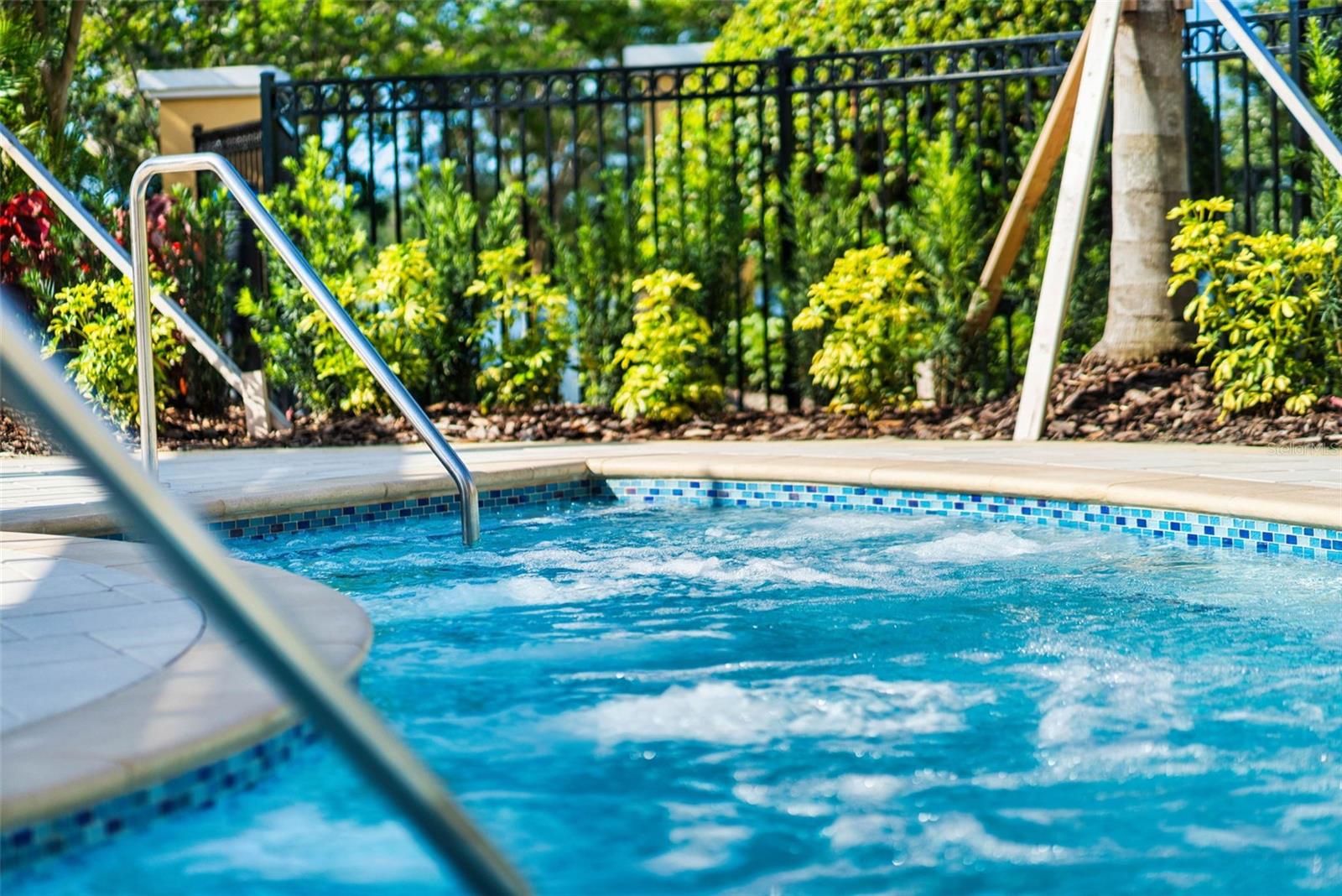 VISTA CAY AT HARBOR SQUARE CONDO PH 4 - Residential Lease