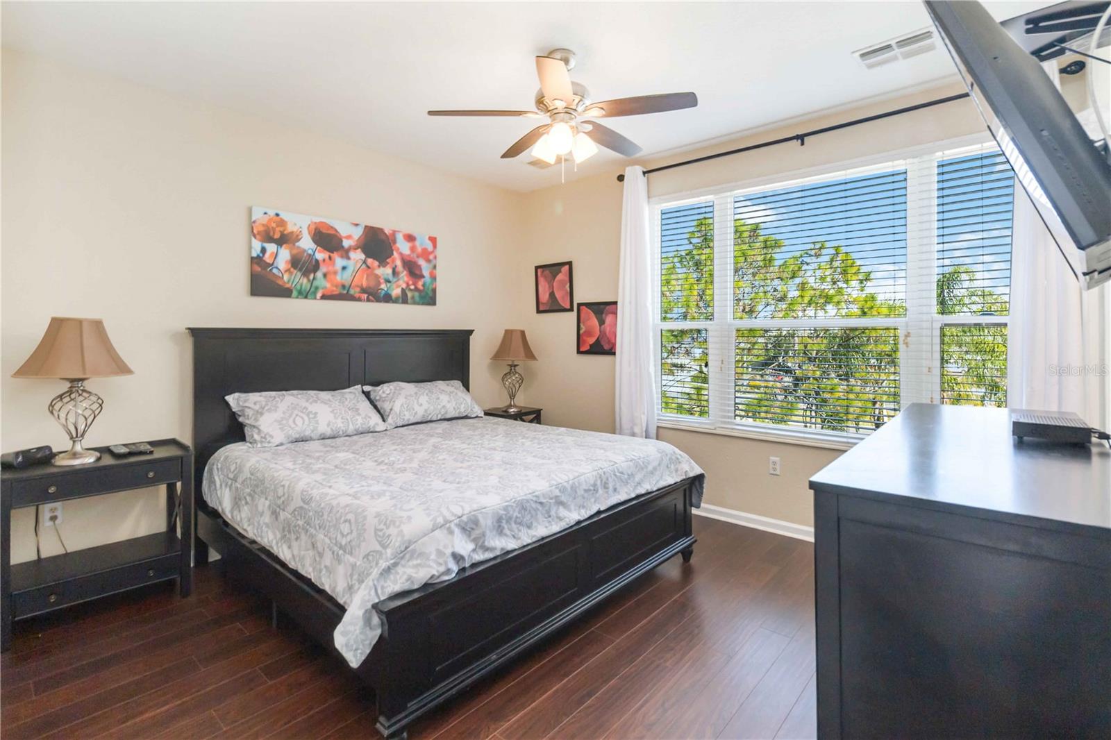 VISTA CAY AT HARBOR SQUARE CONDO PH 4 - Residential Lease