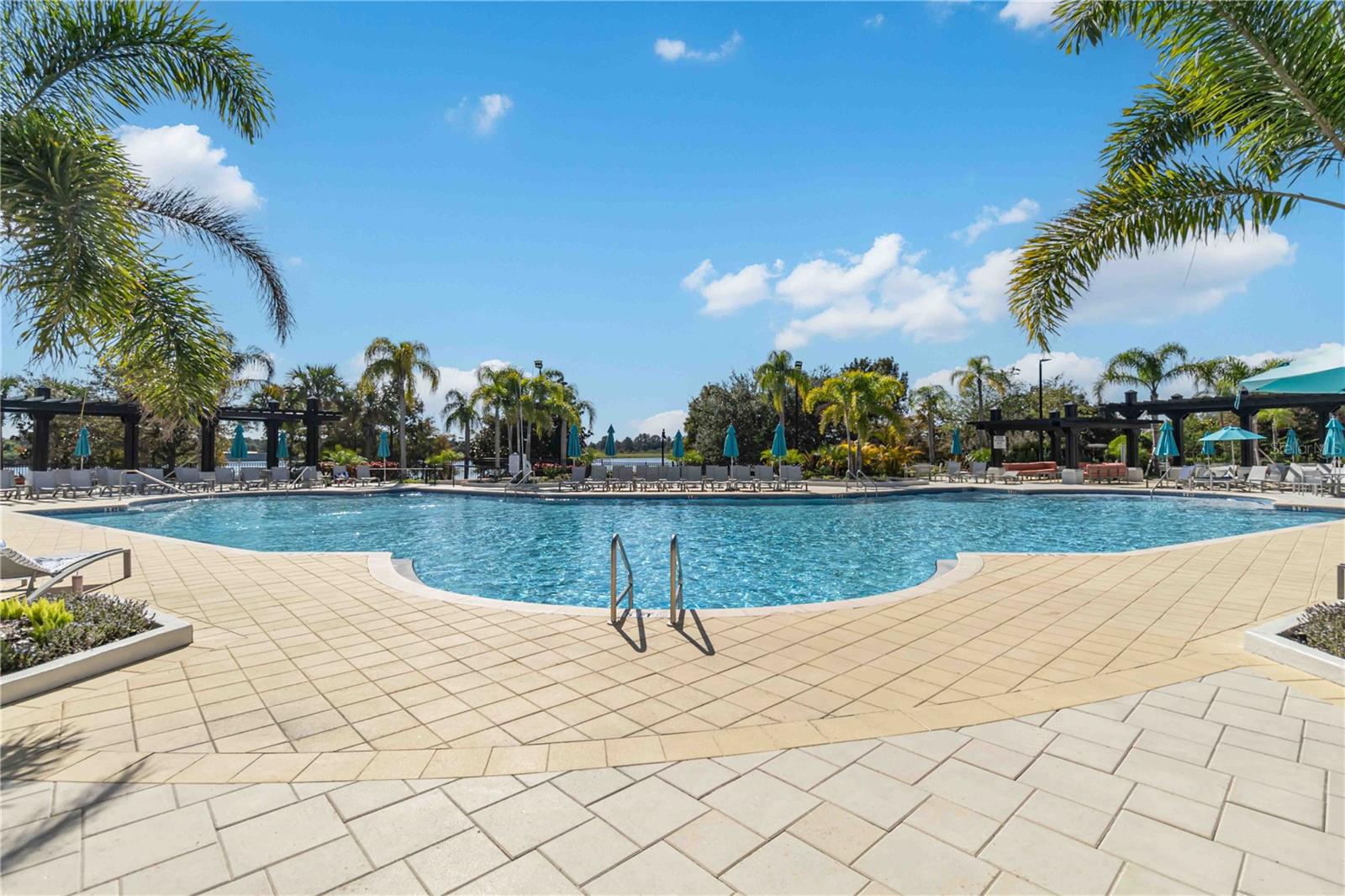 VISTA CAY AT HARBOR SQUARE CONDO PH 4 - Residential Lease