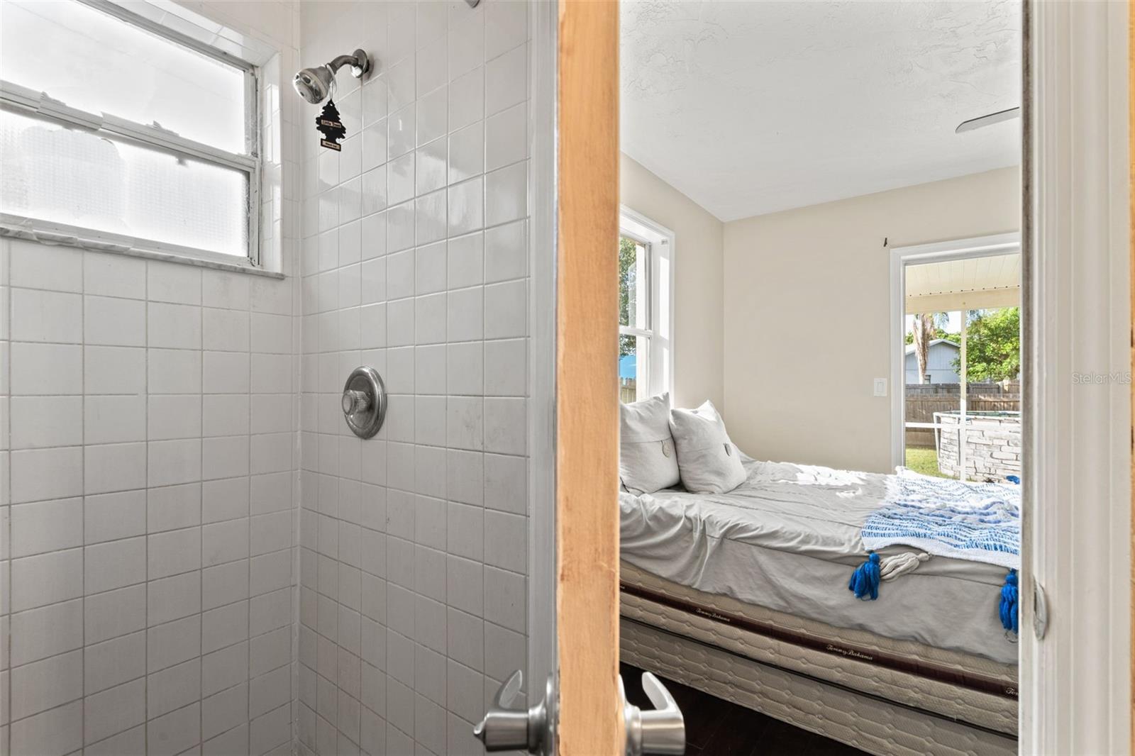 CURLEW CITY - Residential