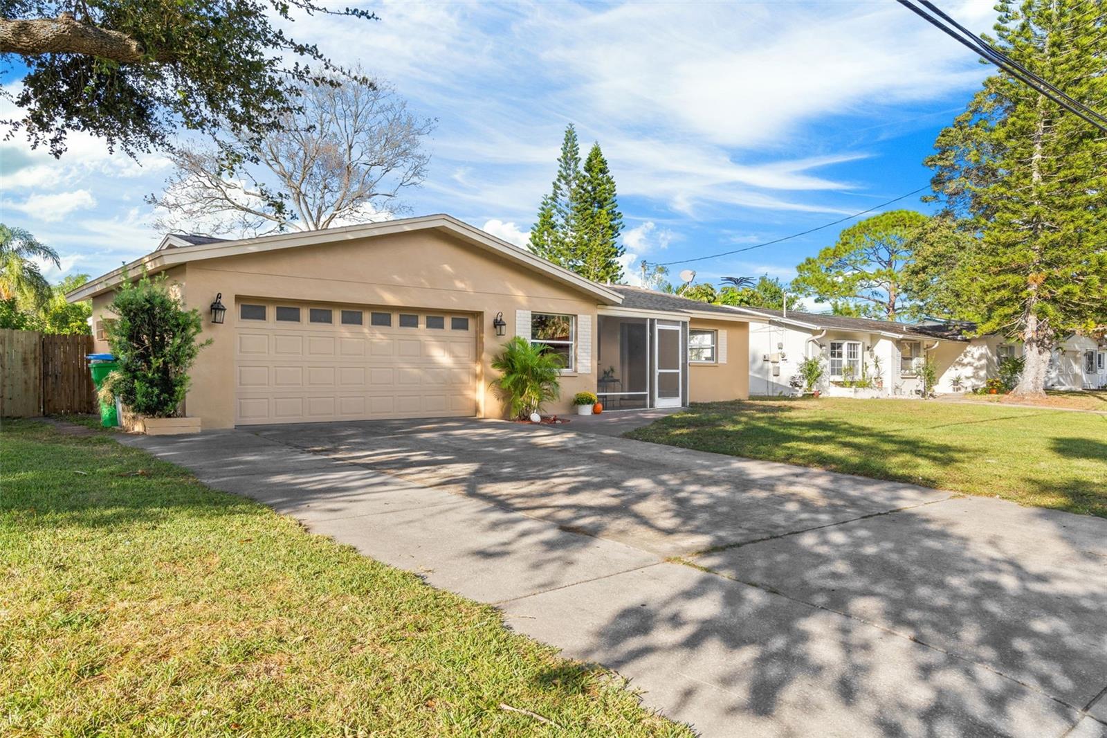 CURLEW CITY - Residential