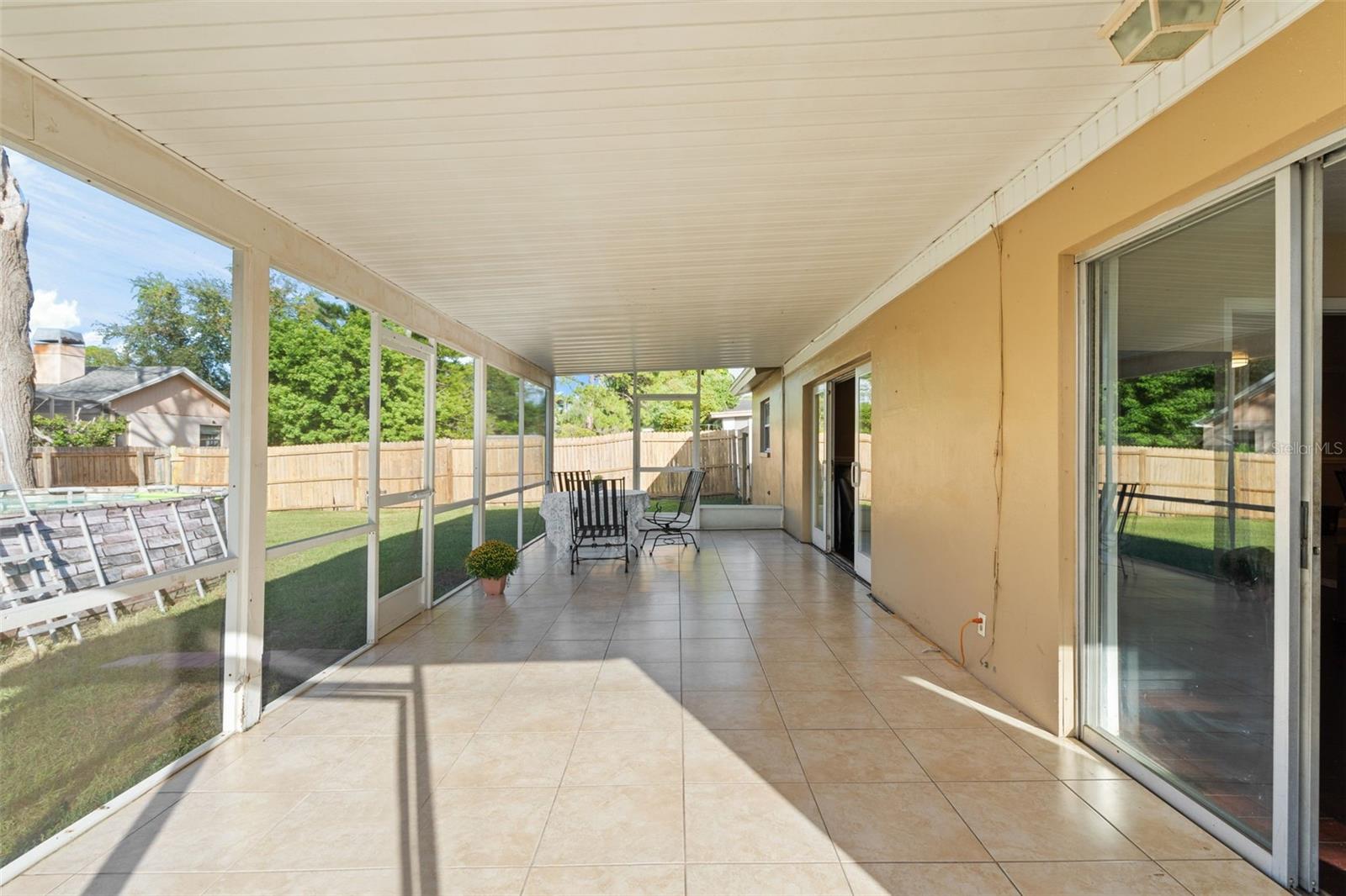 CURLEW CITY - Residential