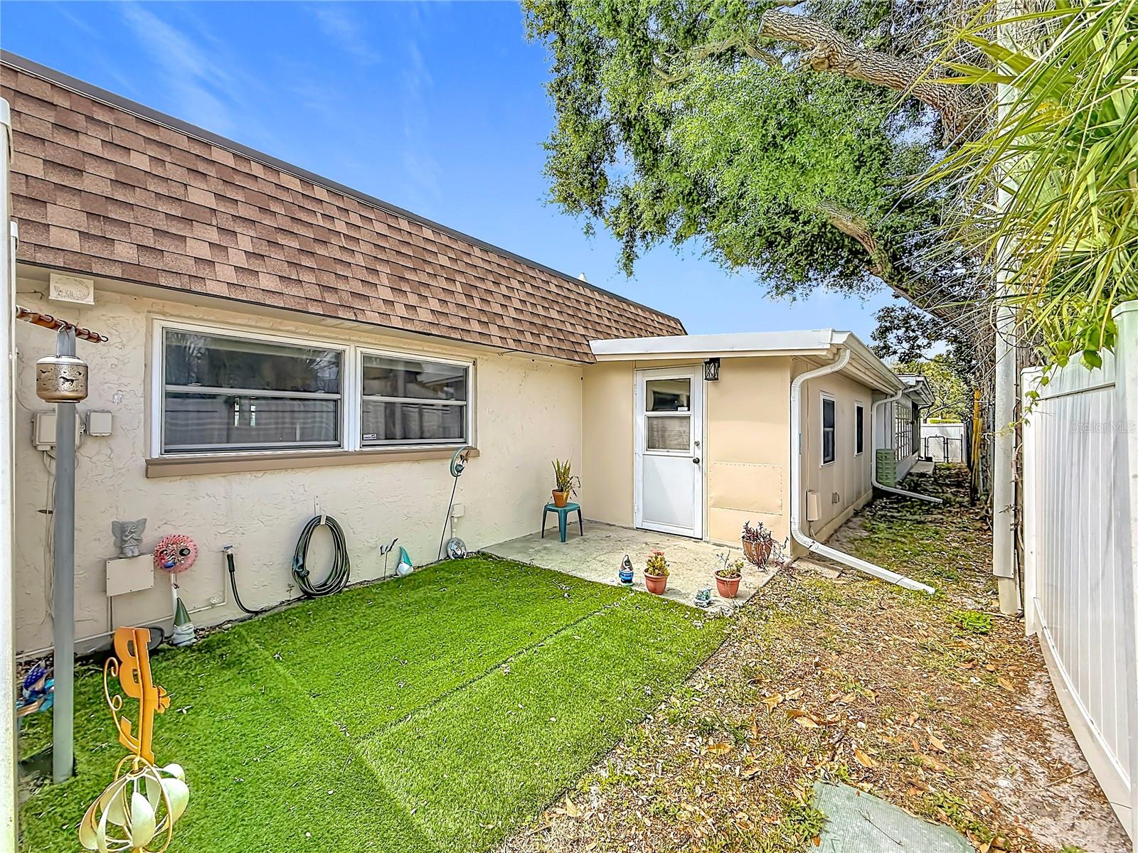 ROTHMOOR ESTATES CONDO - Residential