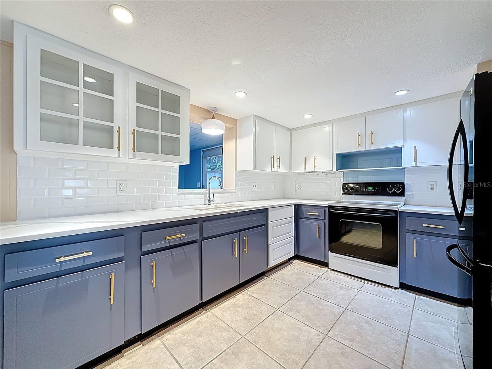 ROTHMOOR ESTATES CONDO - Residential