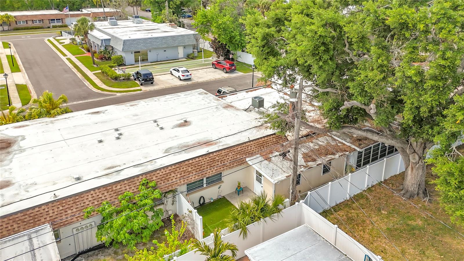 ROTHMOOR ESTATES CONDO - Residential